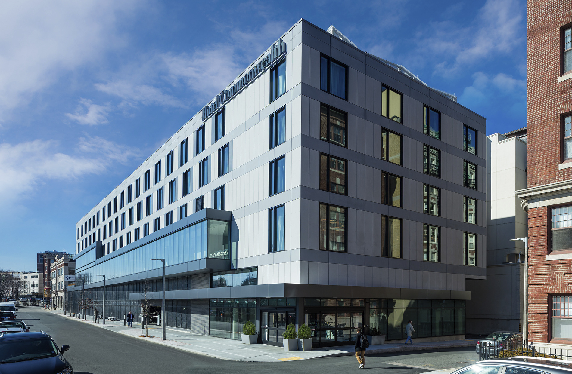 Hotel Commonwealth