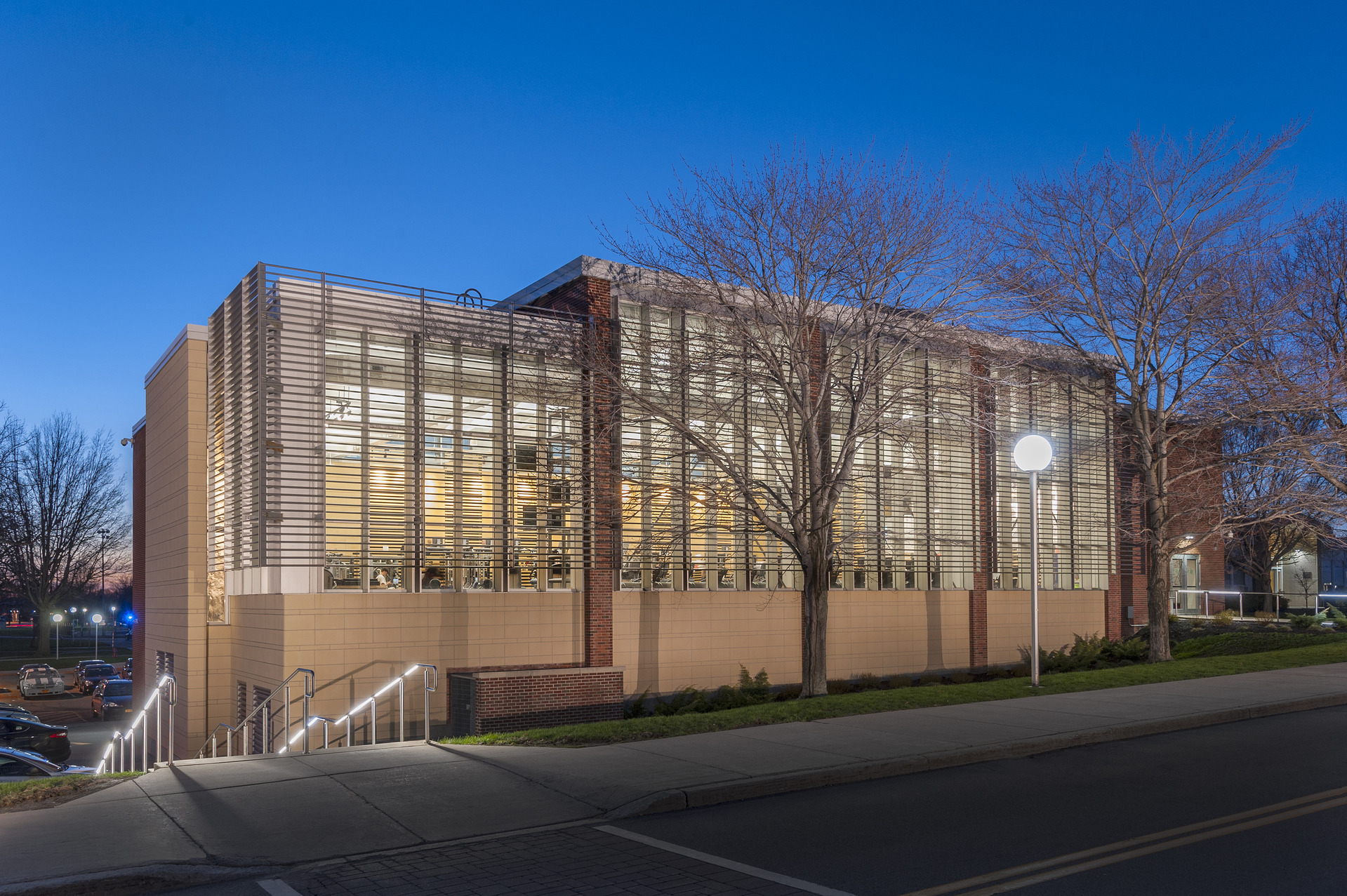SUNY Fredonia Blue Devils Fitness Center