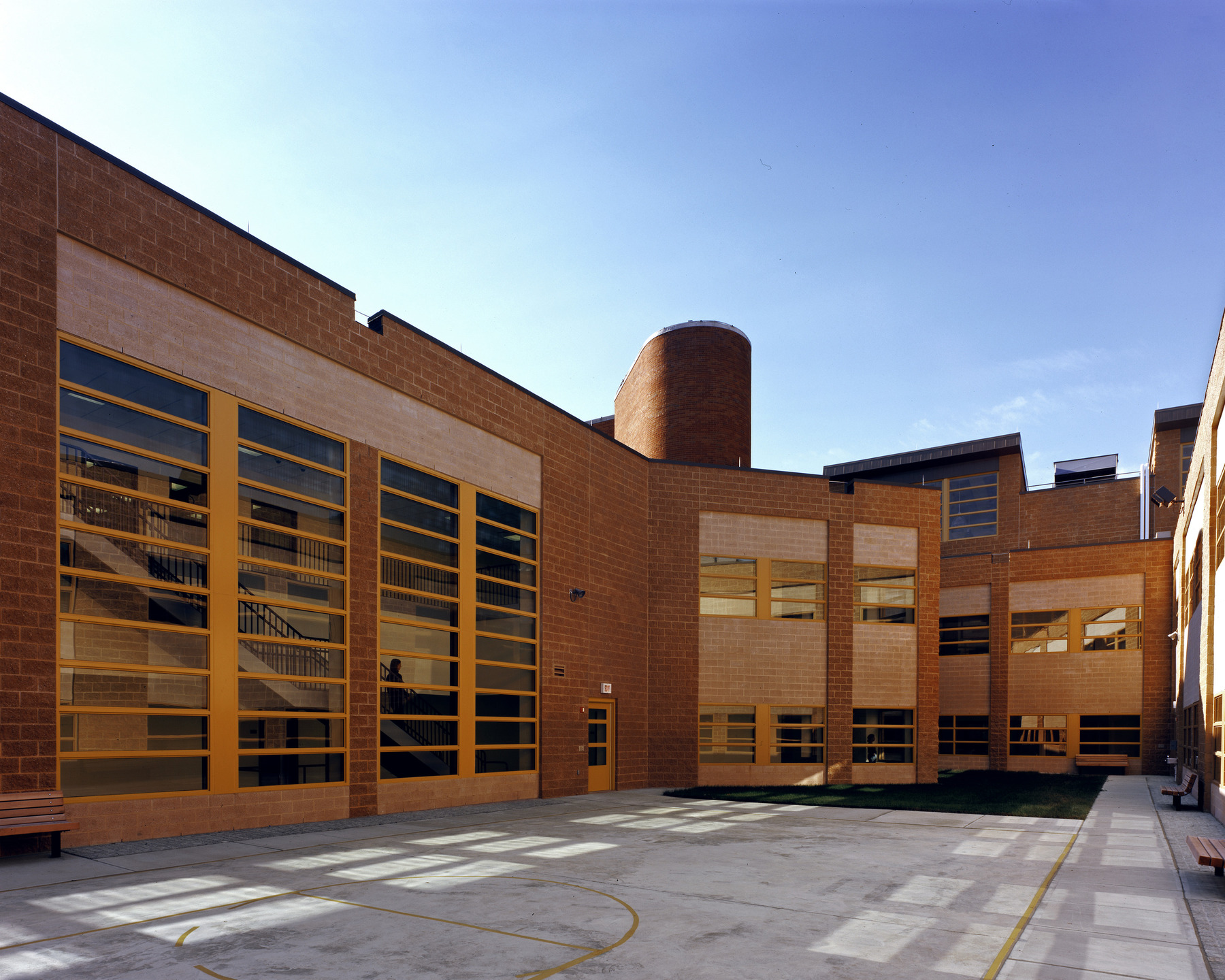 State of Connecticut Juvenile Courts & Detention Center, Hartford
